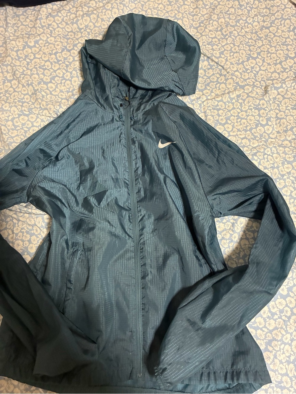 Nike Running Blue Hooded Lightweight Windbreaker Jacket